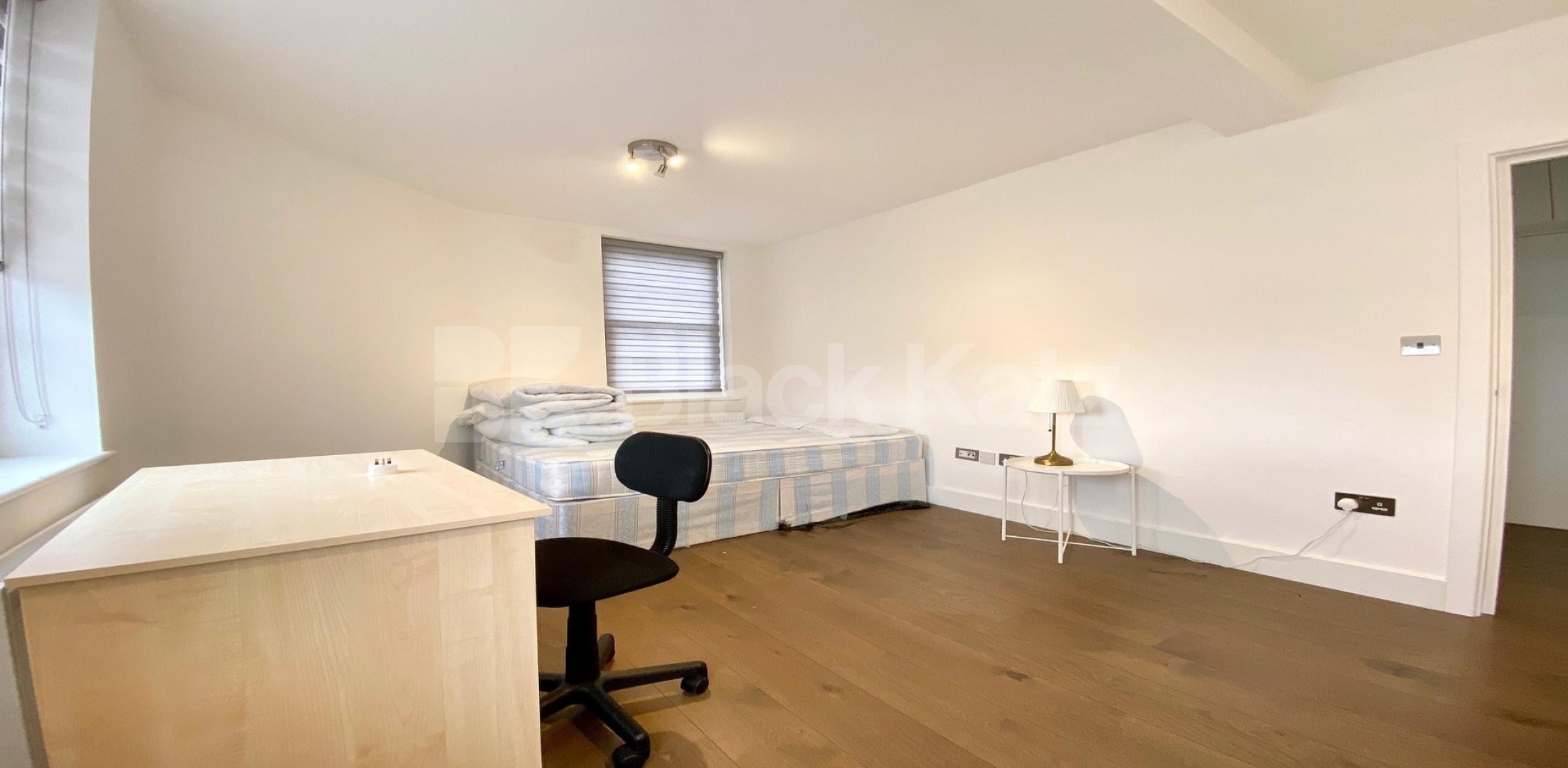 			NEWLY RENOVATED, 2 Bedroom, 1 bath, 1 reception Apartment			 Cloudesley Road N1, Angel